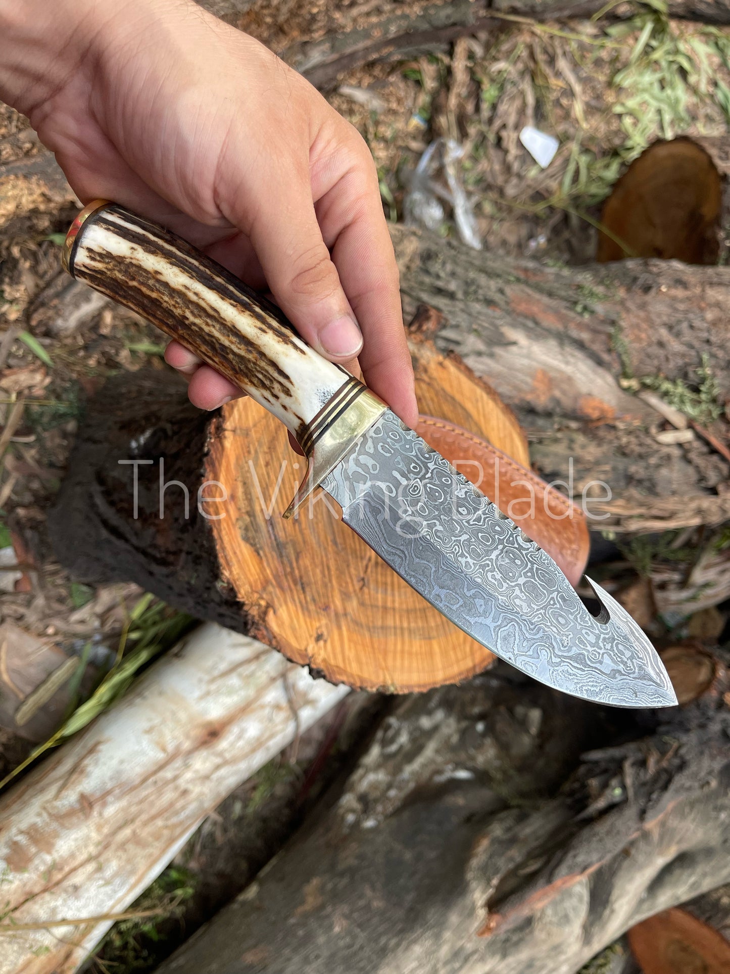 Custom Handmade Damascus Steel Gut Hook Hunting Knife With Leather Sheath