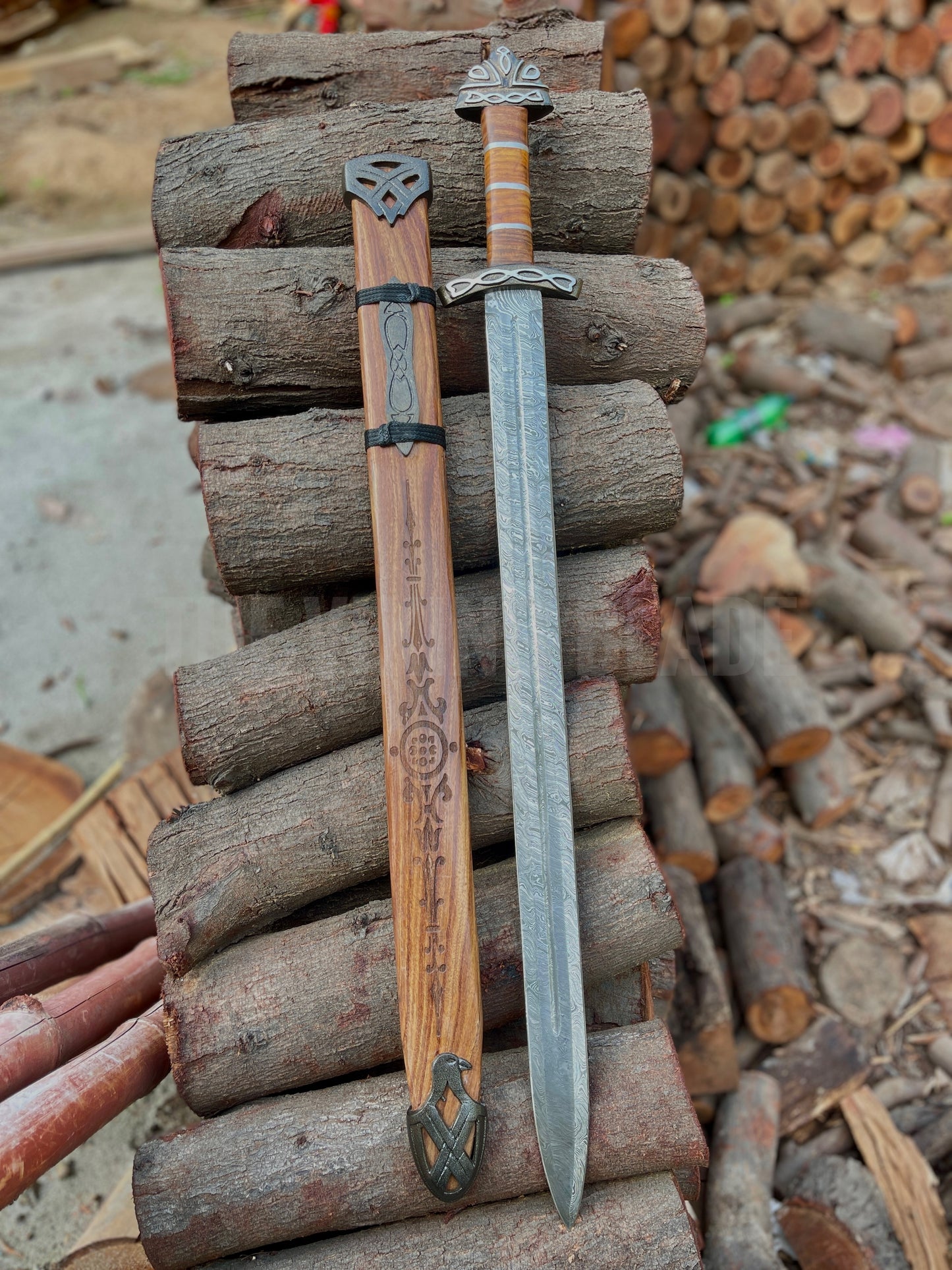 Custom Handmade Damascus Steel Sword