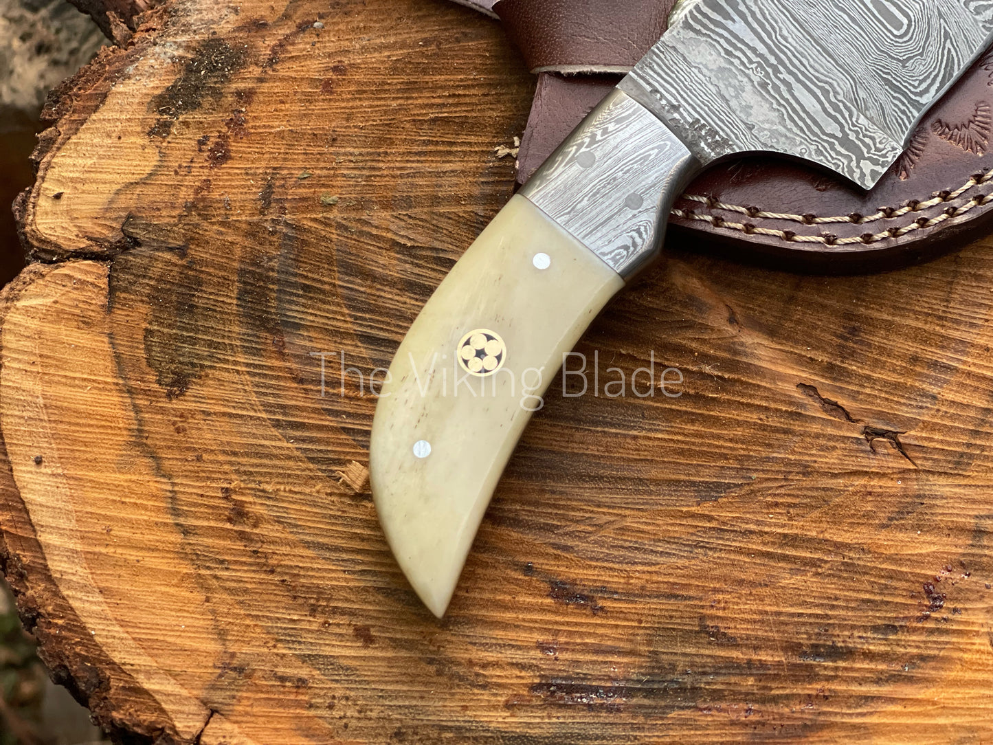 Custom Handmade Damascus Steel Gut Hook Hunting Knife With Leather Sheath