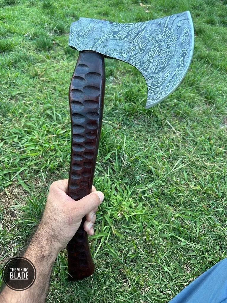 CUSTOM HAND-FORGED DAMASCUS STEEL CAMPING HATCHET TOMAHAWK AXE | The Viking Blade |