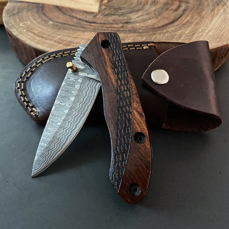 Custom Handmade Damascus Steel Folding Pocket Knife with Genuine Leather Pouch – Hand-Forged EDC Knife