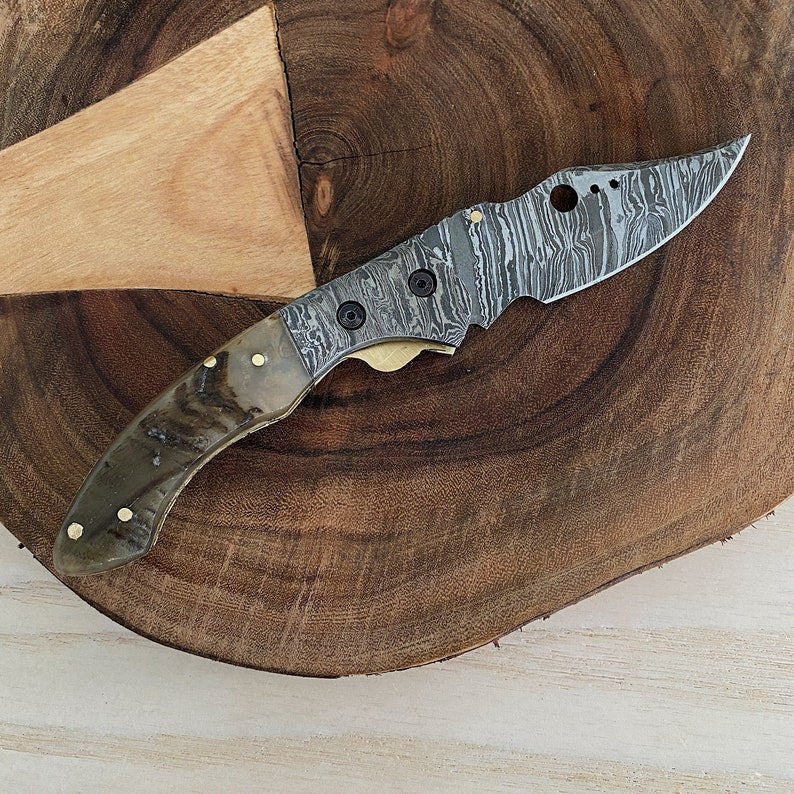 Custom Handmade Damascus Steel Folding Pocket Knife with Genuine Leather Sheath – Hand-Forged EDC Knife