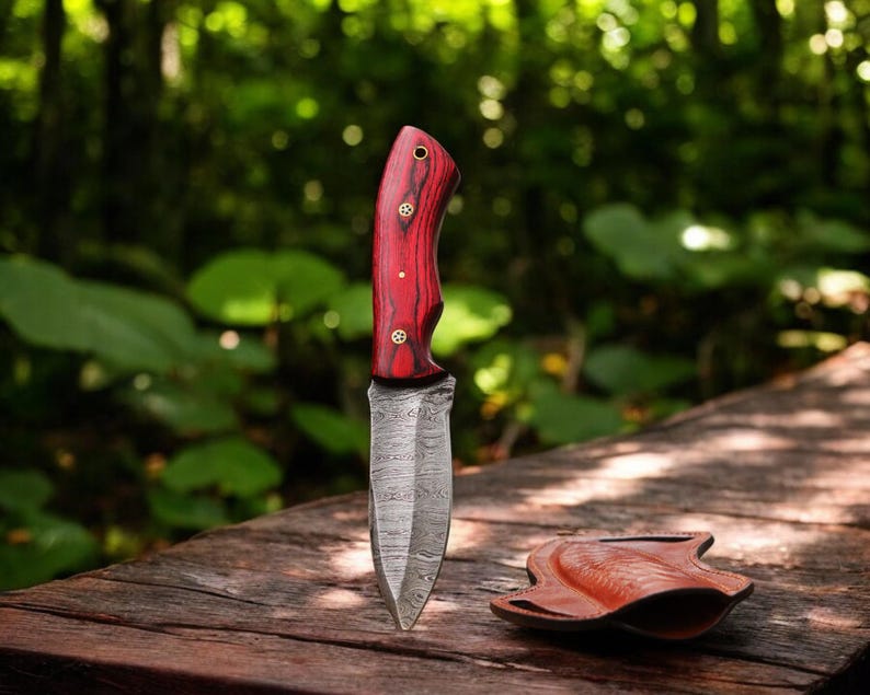 Custom Handmade Damascus Steel Hunting Knife With Leather Sheath | The Viking Blade |