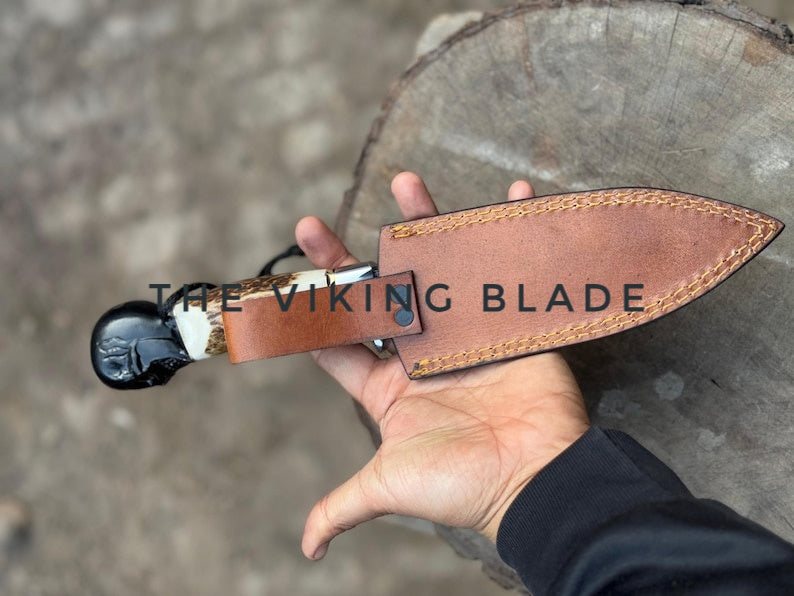 Custom Handmade Stainless Damascus Steel Hunting Knife With Leather Sheath