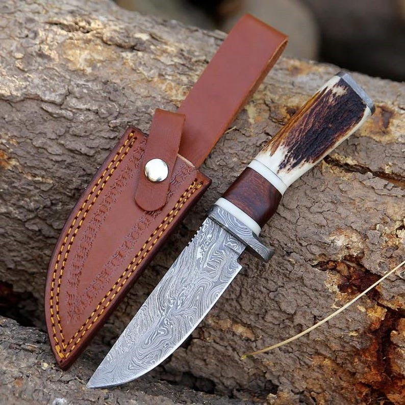 Custom Handmade Damascus Steel Hunting Knife With Leather Sheath