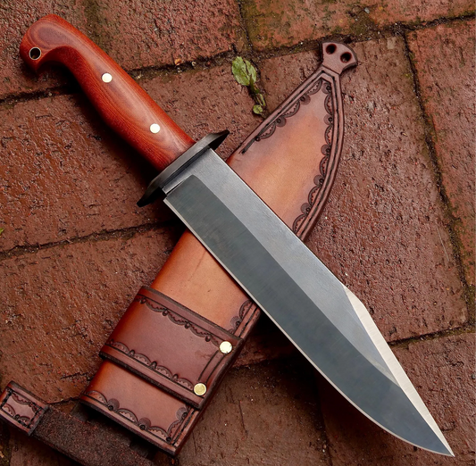 The Tercio Raider cuts with authority. This blade knife combines a razor-sharp 10" blade with a balanced 15" overall profile—built for hunters