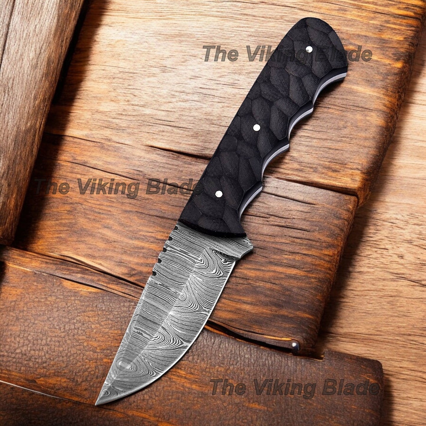 7" Custom Made Skinning Knife With Leather Sheath