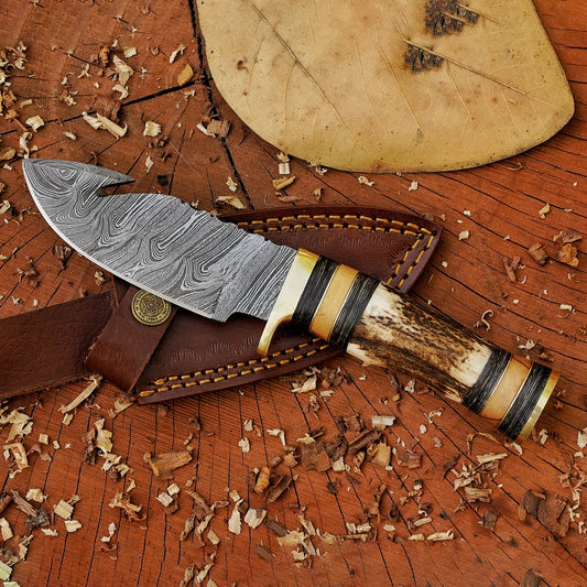 8.5 inch Hand Forged Damascus Hunting Knife