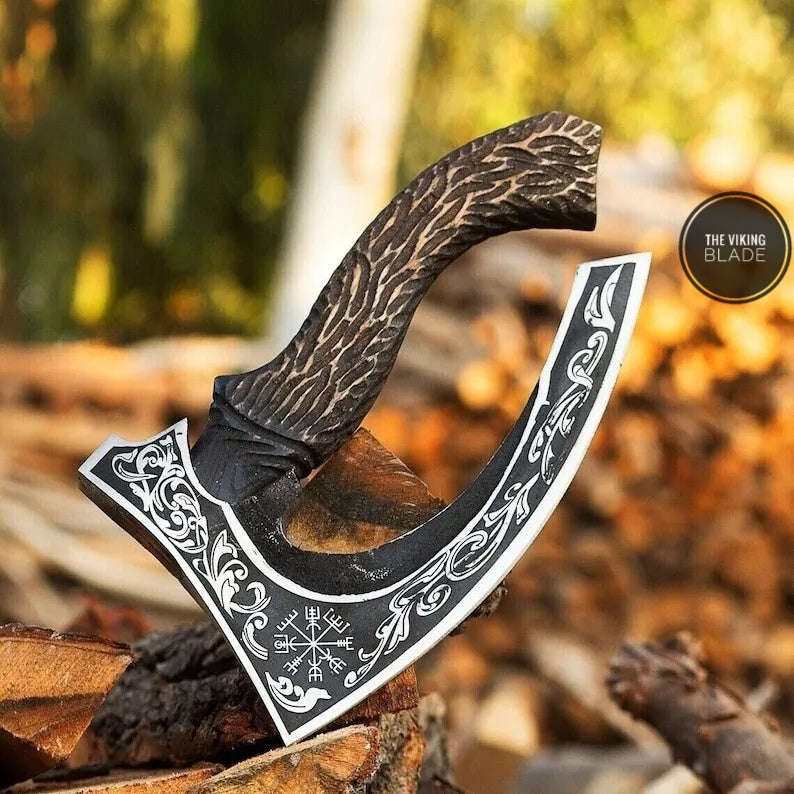Handmade pizza cutter axe professional grade carbon steel blade with ergonomic wooden handle for kitchen use.