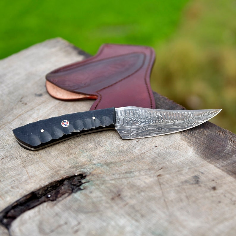 Bone Daddy Damascus Steel Deer Skinner Knife - Collectible Full Tang Fixed Blade Outdoor Knife with Leather Sheath
