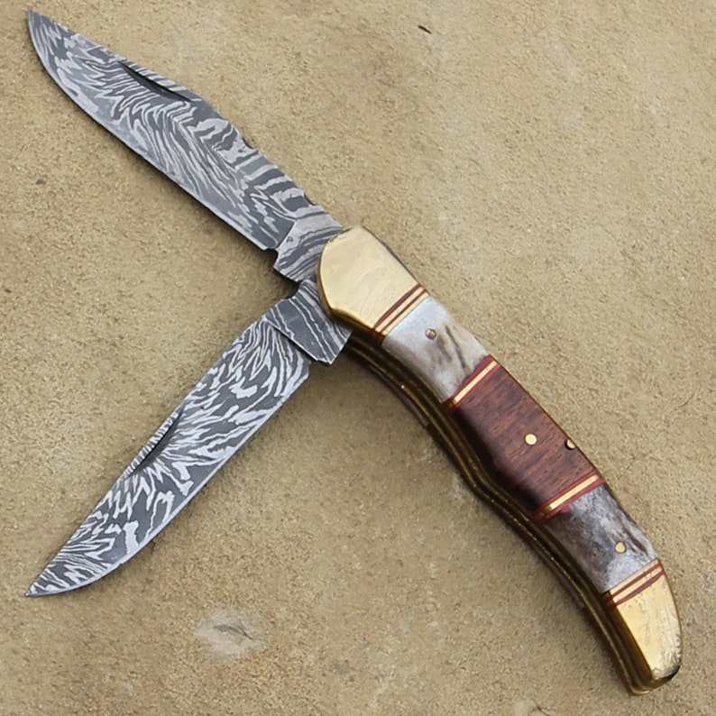 Double Blade Guild Stag Damascus Steel Pocket Knife - Collectible Folding Pocket Knife | Wood & Stag Handle