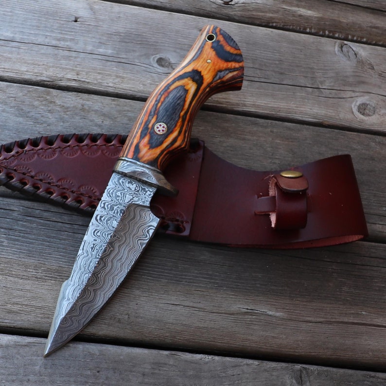 Damascus Steel Fixed Blade Knife - Collectible Hunting Camping Knife Fire Glow Pakkawood Handle Sheath Included