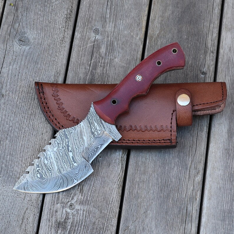 Tracker Damascus Steel Hunting Knife - Collectible Fixed Blade Full Tang Outdoor Knife with Leather Sheath