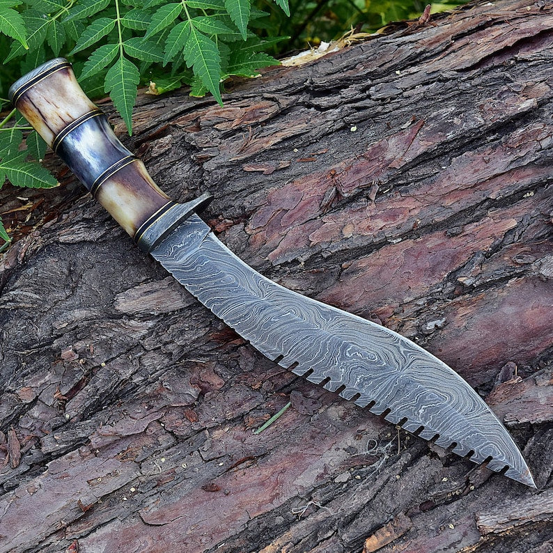 Damascus Steel Kukri Knife - Collectible Hunting Sawback Machete with Leather Sheath