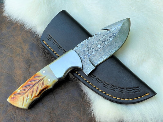 Custom Handmade Damascus Steel Gut Hook Hunting Knife With Leather Sheath