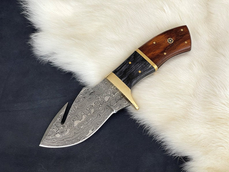 Custom Handmade Damascus Steel Gut Hook Hunting Knife With Leather Sheath