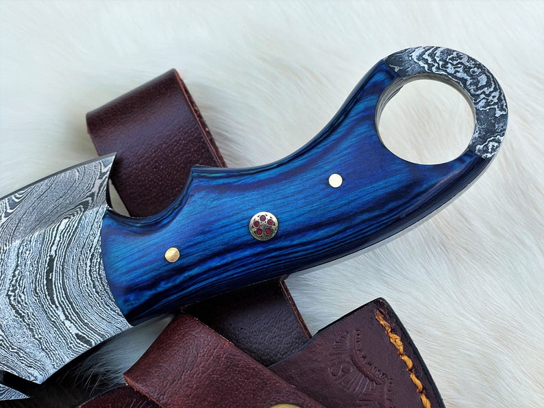 Custom Handmade Damascus Steel Gut Hook Skinning Knife With Leather Sheath