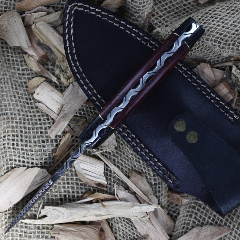 Full Tang Functional Fishing Camping Survival Hand Forged Gut Hook Blade Walnut Wood Handle With Leather Sheath