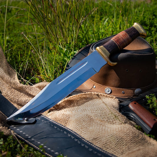 Handmade Full Tang Clip Point Medium Large Game Personalized Blade Walnut Wood & Leather Handle
