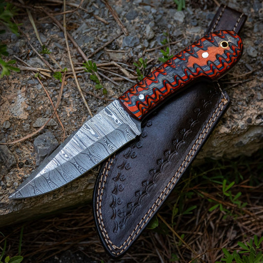 Full Tang Damascus Steel Hunting Knife – Hand Forged Blended Steel Clip Point Outdoor Knife with Genuine Leather Belt Sheath