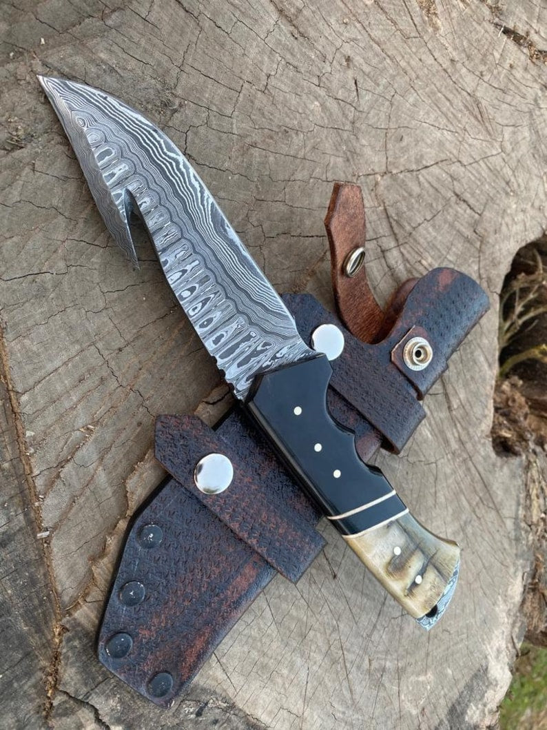 Custom Handmade Damascus Steel Gut Hook Hunting Knife With Leather Sheath