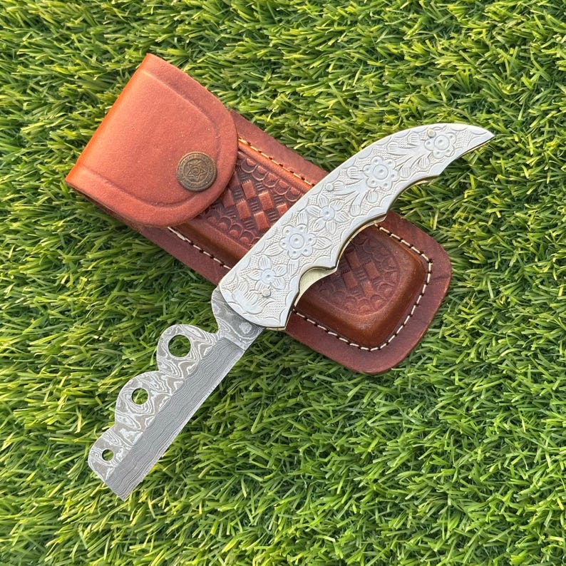 Custom Handmade Folding Pocket Knife With Leather Pouch