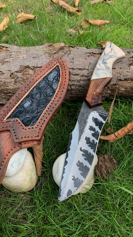 Custom Hand Forged Hunting Knife With Leather Sheath