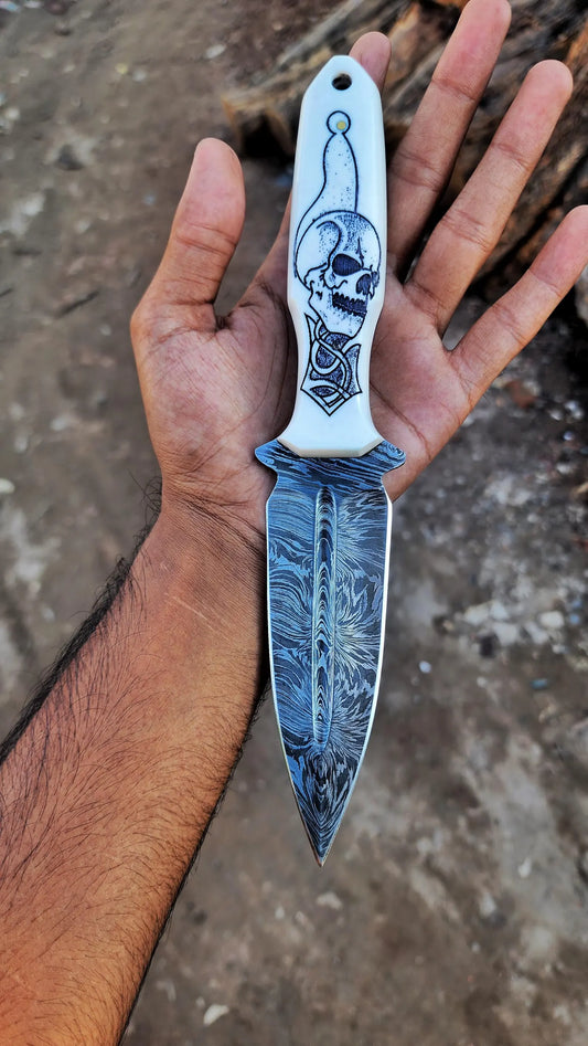 Handmade Damascus Steel Knife with Skull Design Handle & Leather Sheath