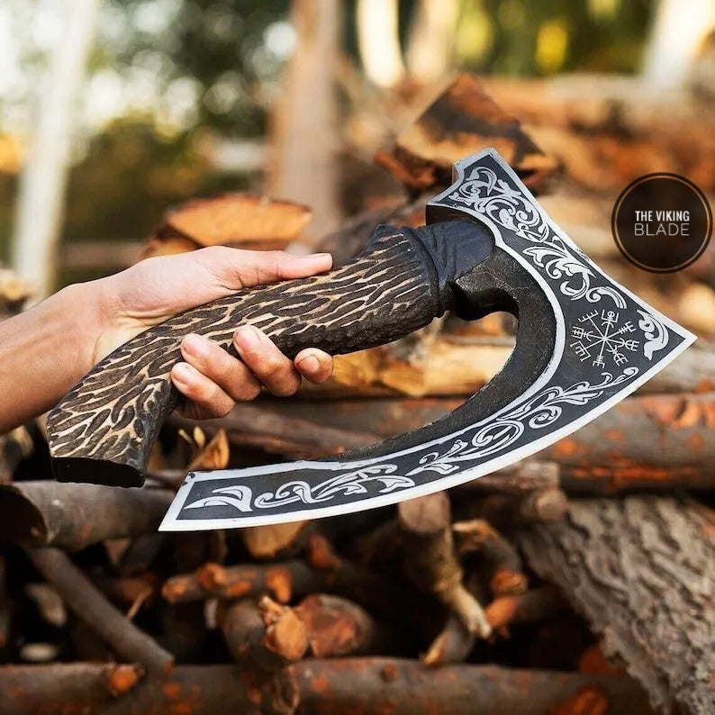 Professional pizza cutter axe hand forged carbon steel blade with strong grip wooden handle for precise cutting