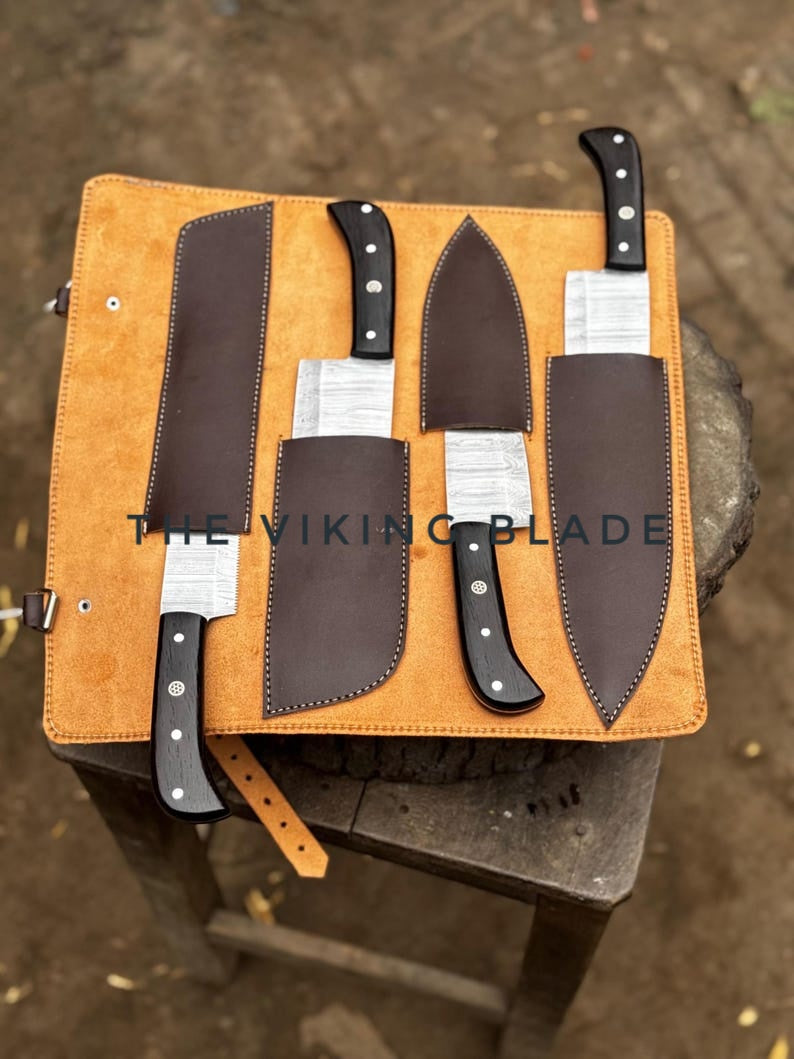 Handmade Damascus Steel Kitchen Knives set With Leather Roll Kit