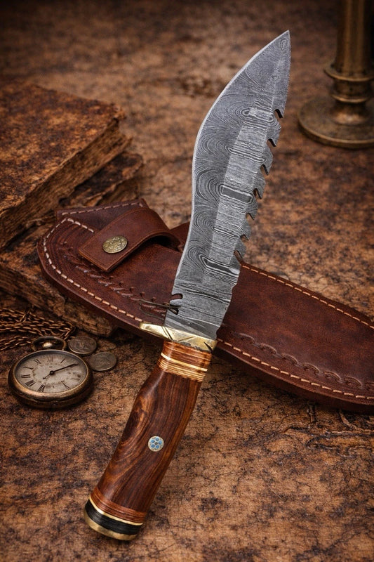 Custom Handmade Traditional hunting Knife Twist Damascus steel Tactical