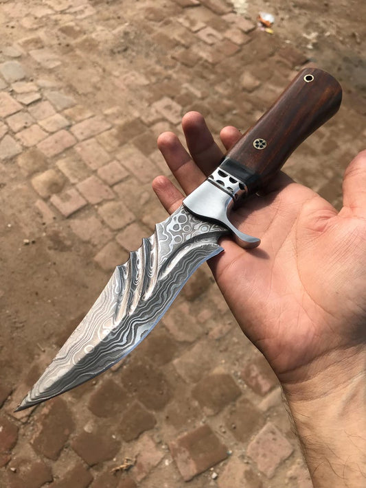 Handcrafted Damascus Steel Knife: Rosewood Handle, Leather Sheath cover