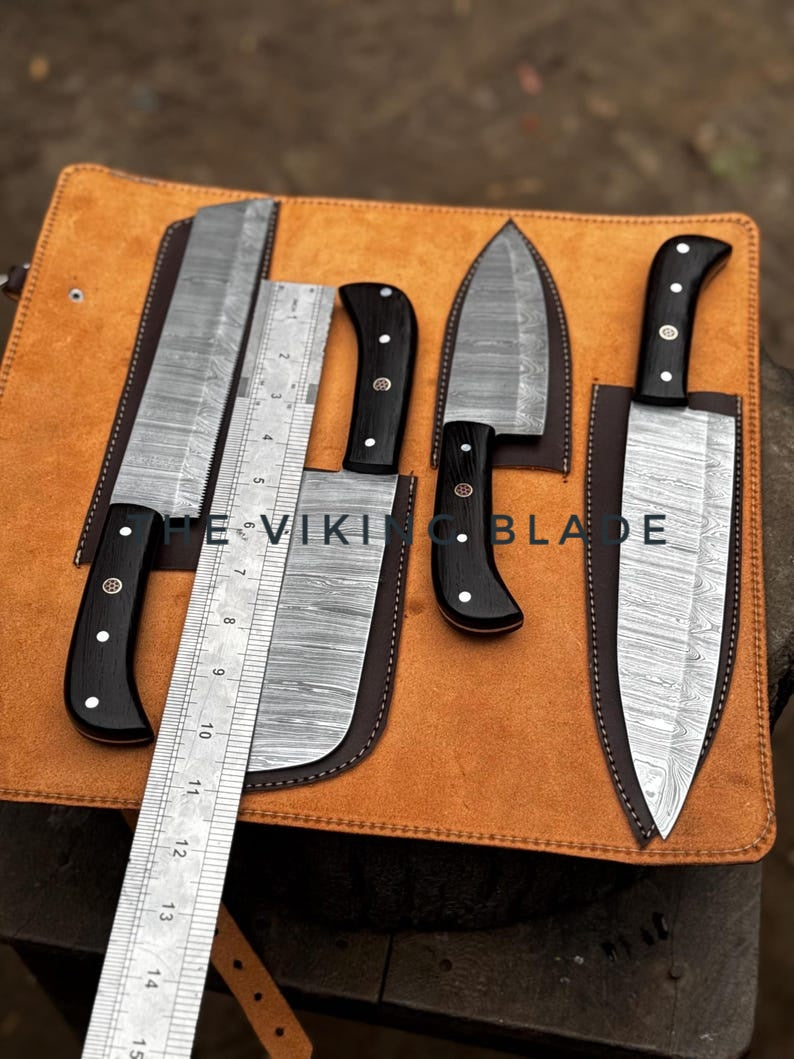 Handmade Damascus Steel Kitchen Knives set With Leather Roll Kit