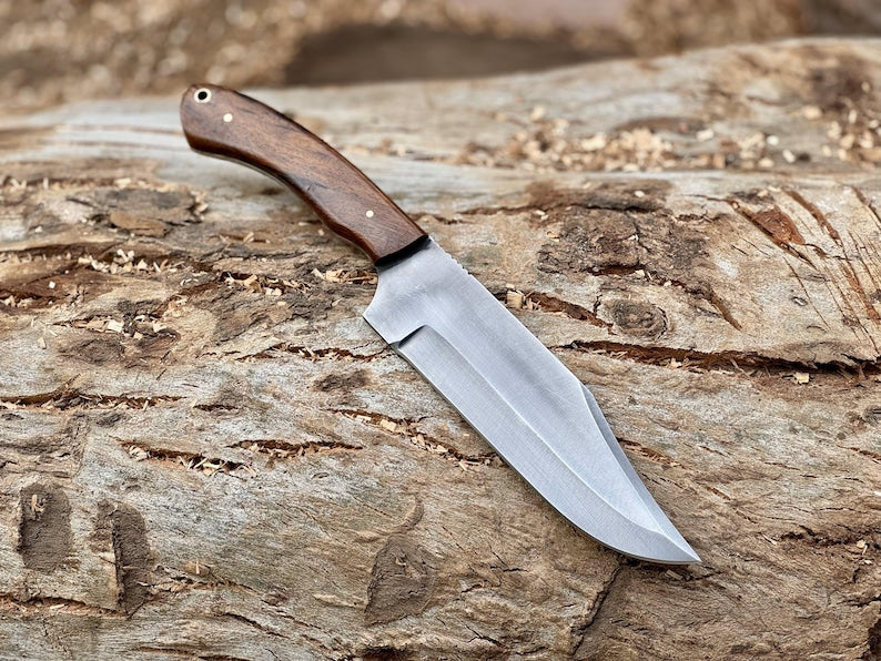 Custom Handmade D2 Steel Hunting Knife Rosewood Handle With Leather Sheath