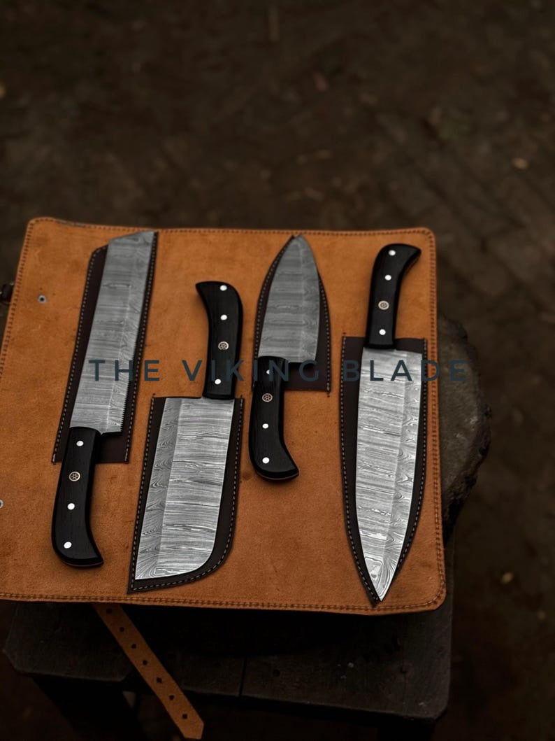 Handmade Damascus Steel Kitchen Knives set With Leather Roll Kit