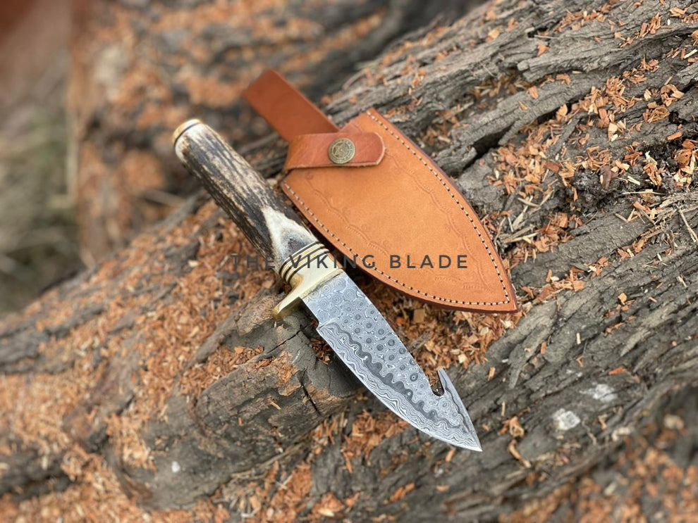 Custom Handmade Damascus Steel Guthook Hunting Knife With Leather Pouch