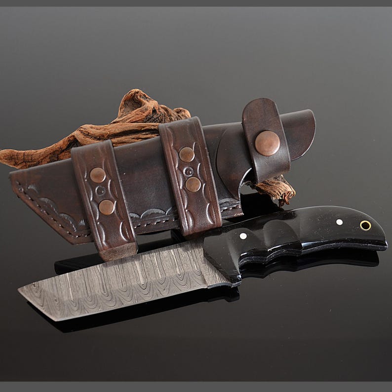 Full Tang Damascus Tanto Knife with Black Buffalo Horn Handle and Handmade Horizontal Leather Belt Sheath