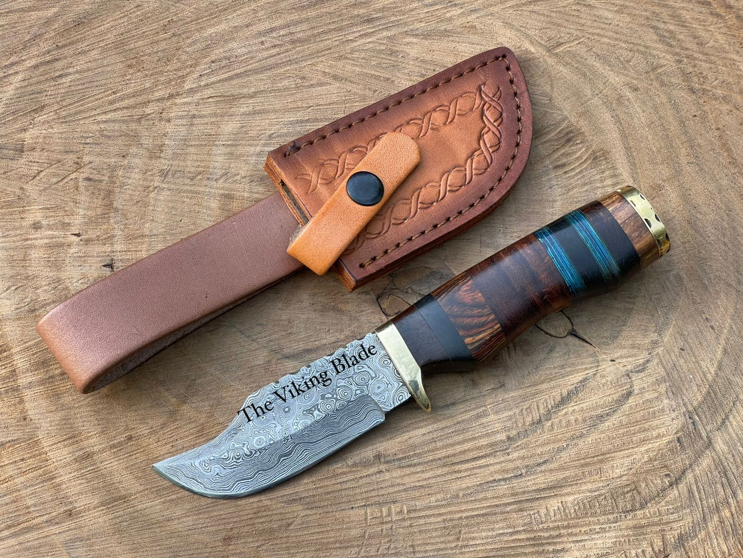 Handmade Damascus Skinner Knife – 7” Hunting Knife with Wooden Handle & Leather Sheath
