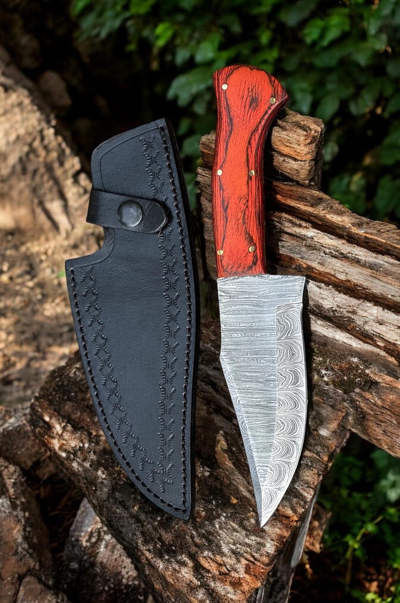 Damascus Steel Hunting Knife Red Wood Handle With Leather Sheath