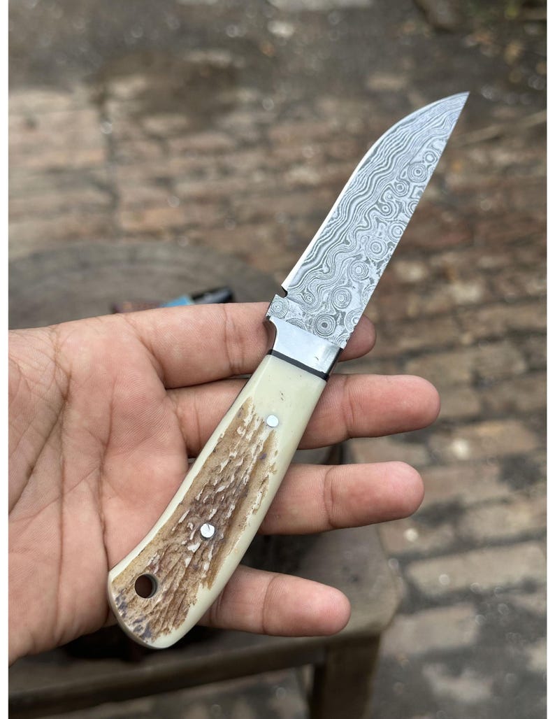 Handmade Damascus Steel Skinner Knife