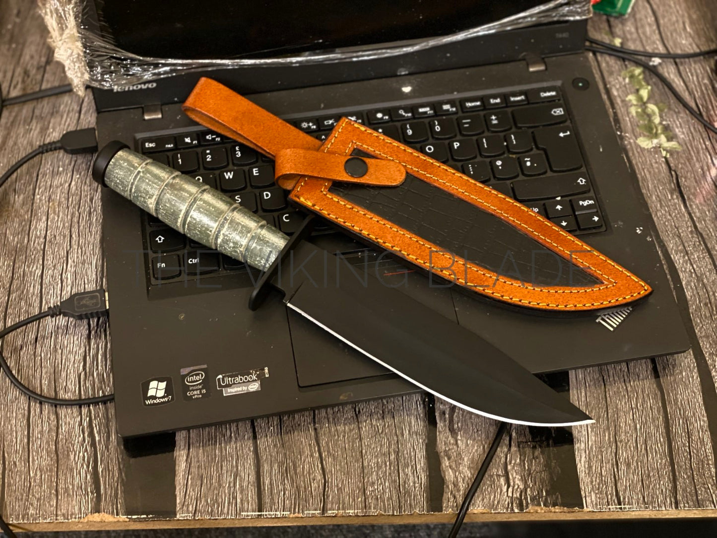 Custom Handmade Hunting Bowie Knife With Leather Sheath