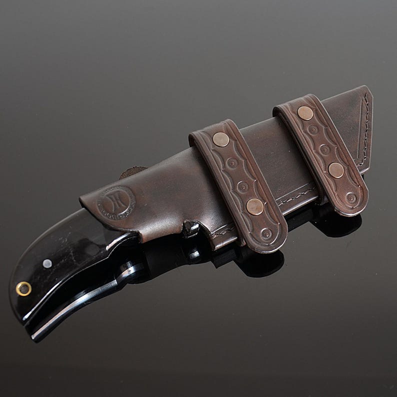 Full Tang Damascus Tanto Knife with Black Buffalo Horn Handle and Handmade Horizontal Leather Belt Sheath