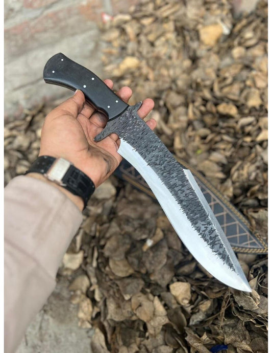 Hand-Forged High Carbon Steel Hunting Knife