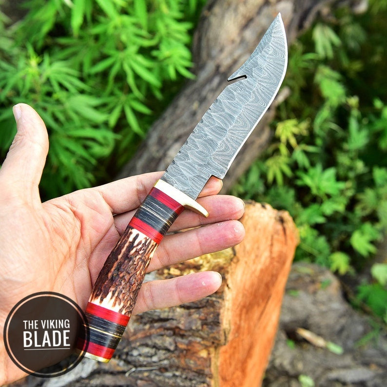 Custom Handmade Forged Damascus Steel Hunting Knife with Stag & Brass Guard Handle Comes With Genuine Leather Sheath