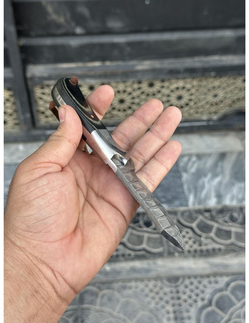 Handmade Damascus Steel Skinner Knife