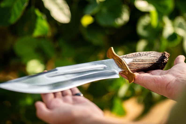 Custom Handmade Hunting Knife With Leather Sheath