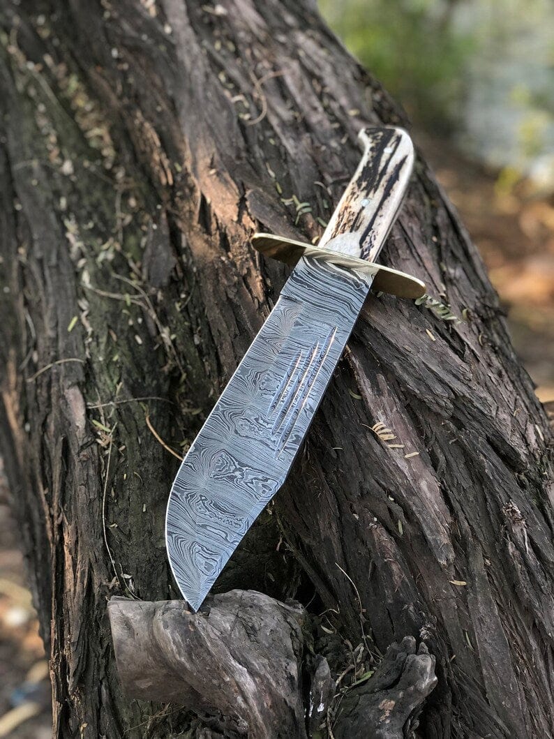 Handmade Damascus Steel Bowie Knife: Deer Antler Handle, Leather Sheath