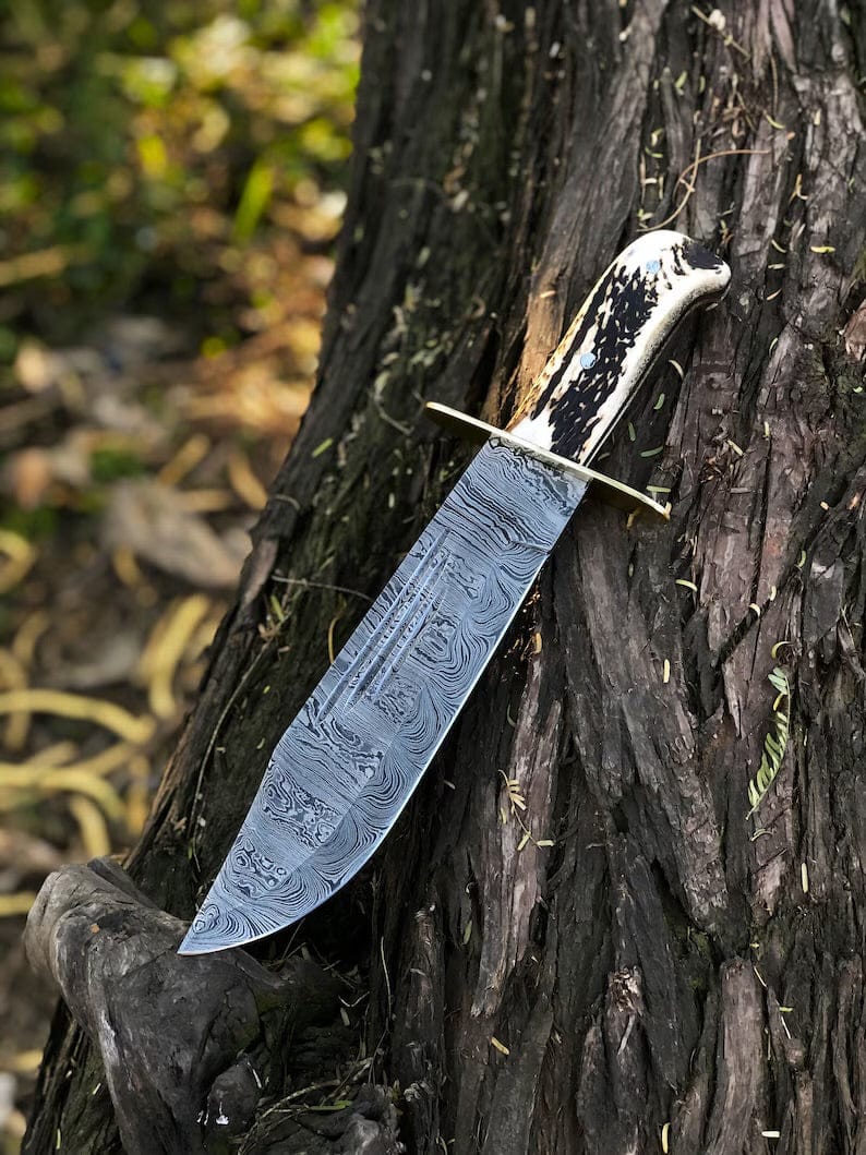 Handmade Damascus Steel Bowie Knife: Deer Antler Handle, Leather Sheath