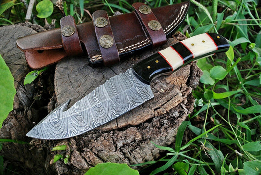 Custom Handmade Damascus Steel Guthook Hunting Knife With Leather Sheath