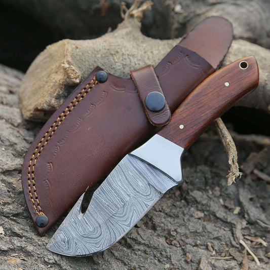 Gut Hook Knife for Hunting and Outdoor Enthusiasts – Razor-Sharp Blade with Ergonomic Handle